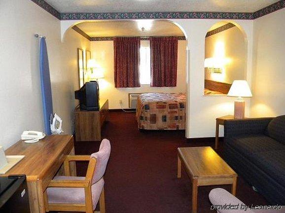 Econo Lodge Inn & Suites Albuquerque East I-40 Eubank Exit Phòng bức ảnh