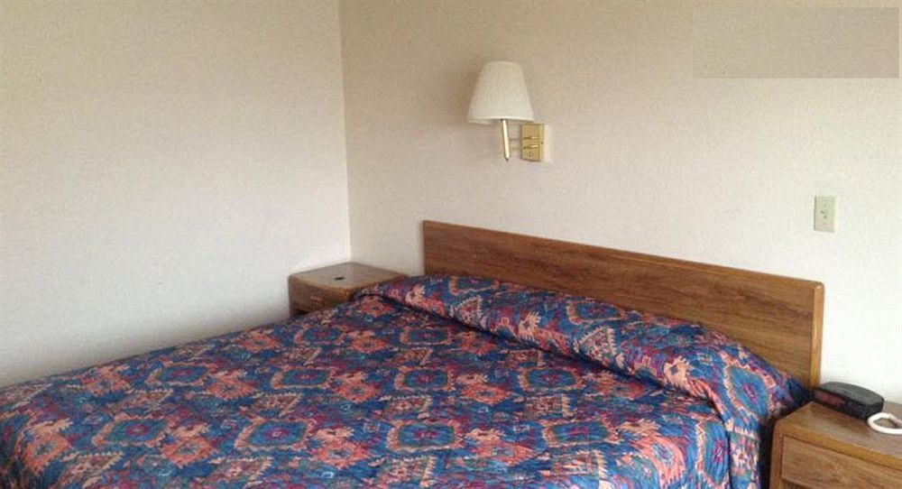 Econo Lodge Inn & Suites Albuquerque East I-40 Eubank Exit Ngoại thất bức ảnh